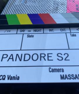 Clap de tournage Pandore Saison 2