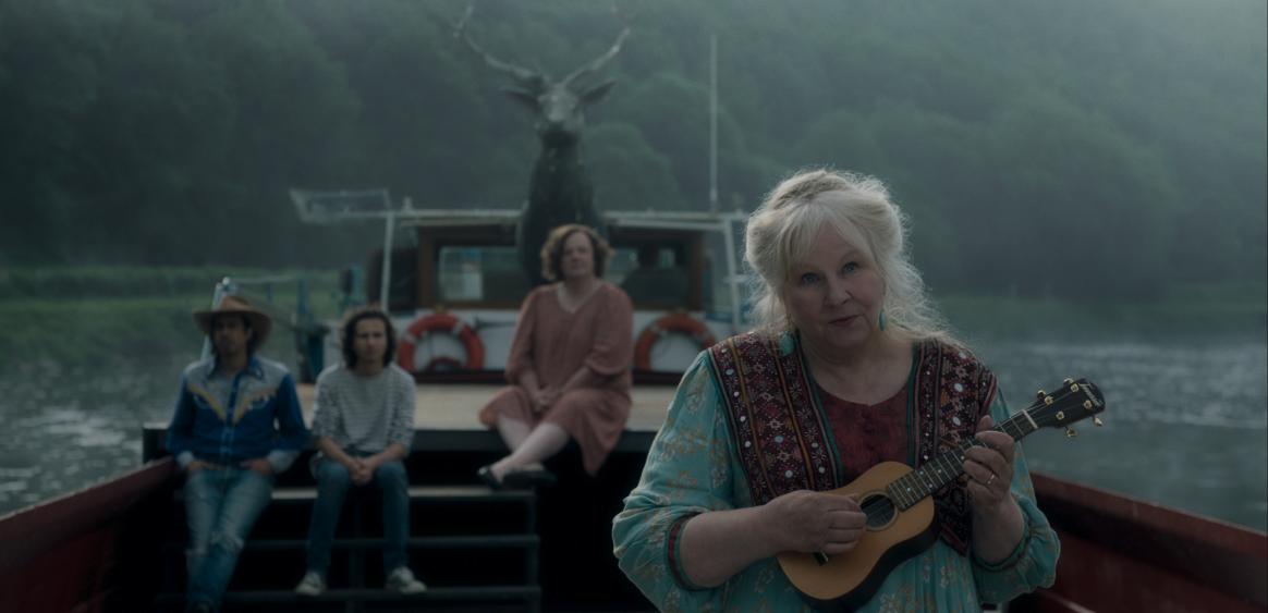 © Christmas in July - Artemis Productions