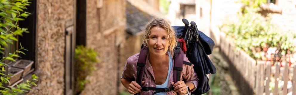 © Eveya Productions - Page Films - Apollo Films Distribution - France 3 Cinéma - Auvergne-Rhône-Alpes Cinéma- Artémis Productions